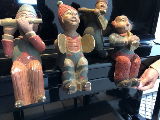 Quatuor de musique vintage en bois