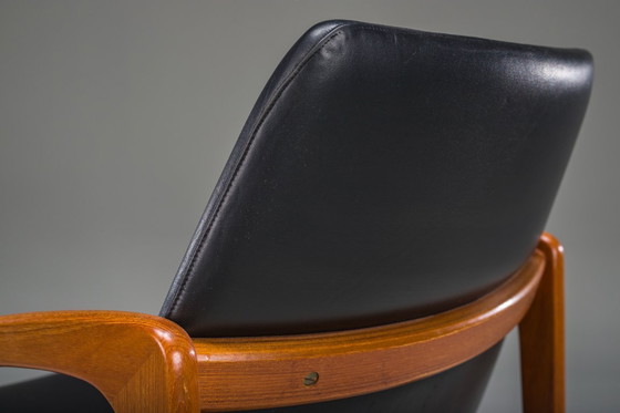 Image 1 of  Mid Century Eetkamerstoel Model 23 van Henning Kjærnulf voor Korup Stolefabrik, jaren 1960