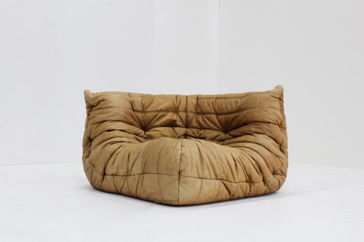 Sillón esquinero Togo vintage de piel color coñac de Michel Ducaroy para Ligne Roset