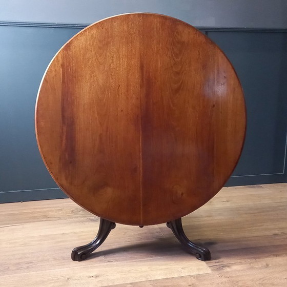 Image 1 of Mesa de centro inglesa con tapa abatible de alrededor de 1830
