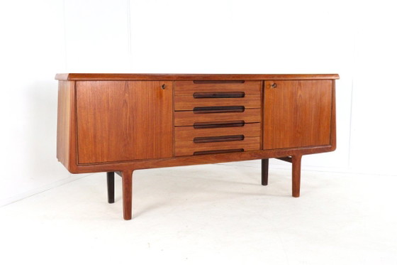 Image 1 of Brødrene Sörheim Møbelfabrikk AS sideboard dressoir kast vintage