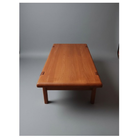 Image 1 of Niels Bach, table basse en teck massif, Danemark, années 1970