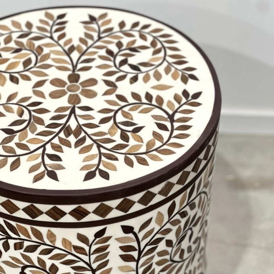 Image 1 of Cilindrische bijzettafel van hars – Handgemaakt in Marokko | Zylindrischer Beistelltisch aus Kunstharz