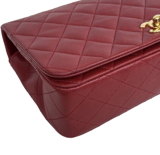 Image 1 of Chanel a patta intera