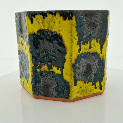 Vaso da fiori decagono giallo Marei | 20-2