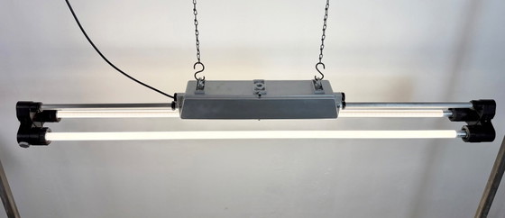 Image 1 of Industriële zilverkleurige buislamp van Elektrosvit, jaren 70.