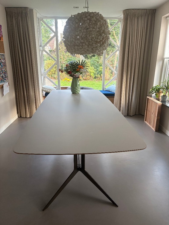 Image 1 of Mesa de comedor de lujo 280 x 110 cm