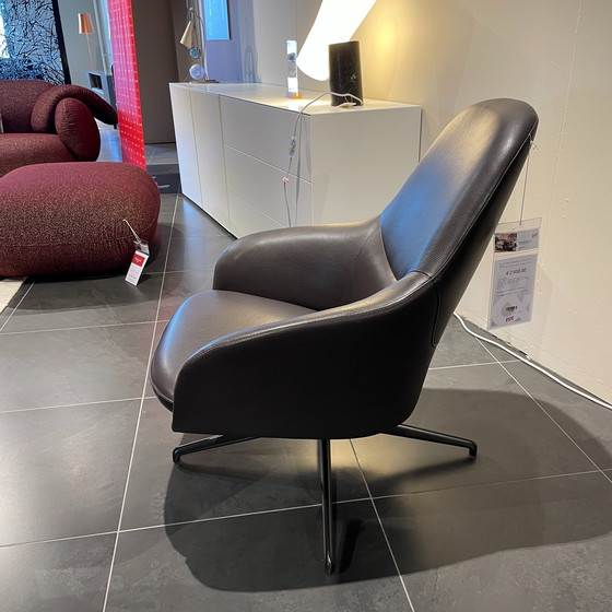 Image 1 of Poltrona Leolux Lanah