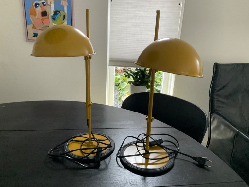 2 wunderschöne Funiculi Tischlampen/Schreibtischlampen von Marset