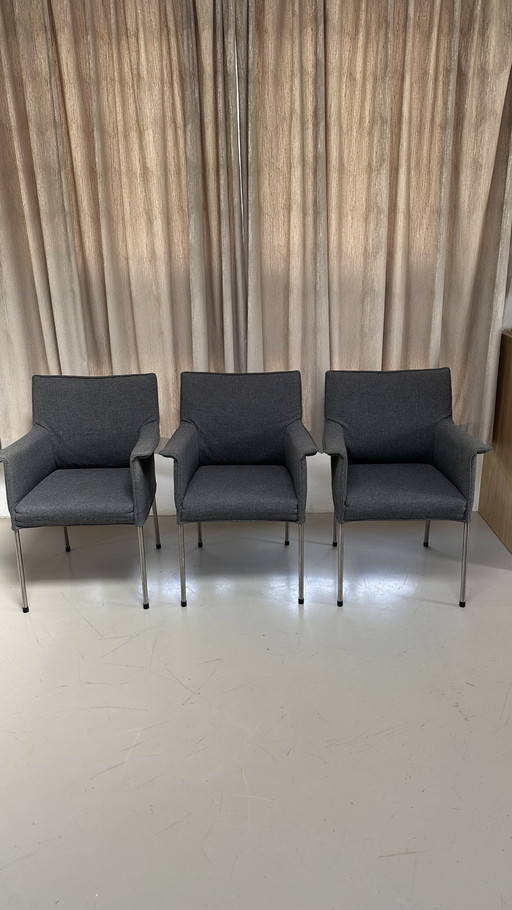 3 sedie Design on Stock Limec
