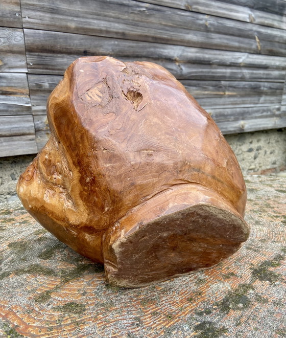 Image 1 of Grote Franse brutalistische houten schaal, handgesneden decoratief middelpunt