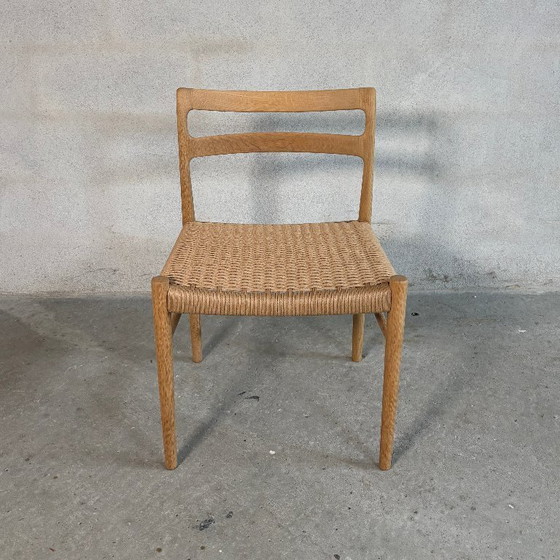 Image 1 of Oak dining chairs by Søren Willadsen – Restored Danish vintage design