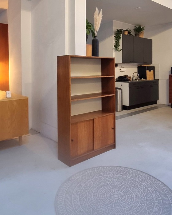 Image 1 of Librería de mediados de siglo