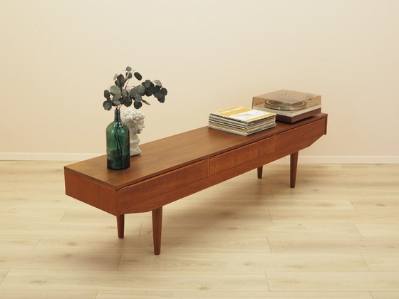 Lowboard danese in impiallacciatura di teak con tre cassetti, anni '60 – Mobili TV, Legno (photo 6 of 9)