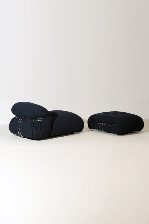 Vintage Soriana 2-Seat Sofa by Afra & Tobia Scarpa in Midnight Blue Bouclé
