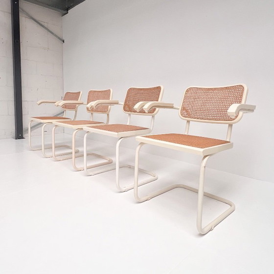 Image 1 of Ensemble de 4 chaises en sangle dans le style de Marcel Breuer, années 1980