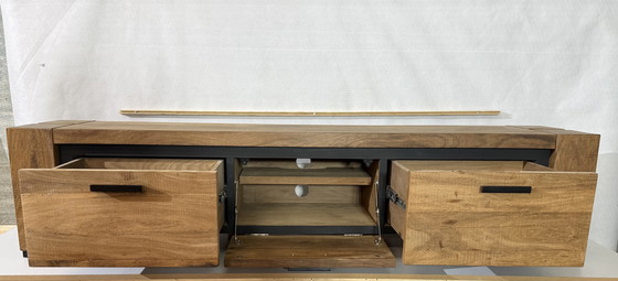 Image 1 of Mobile TV in legno di mango restaurato – design industriale –