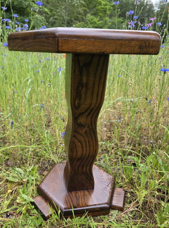 Image 1 of Table d'appoint en chêne massif – Table colonne vintage