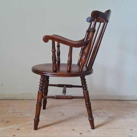 Antiek Houten Windsor Stoel met een ronde zitting en sierlijke spijlen – Fauteuils, Wood (photo 5 of 7)