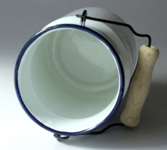 Image 1 of Lattina di latte di design smaltata Sven Hartmann di ELO/ Kater Jacob