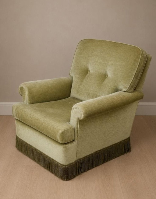 Poltrona club danese vintage anni '70 – Velluto verde oliva con frange