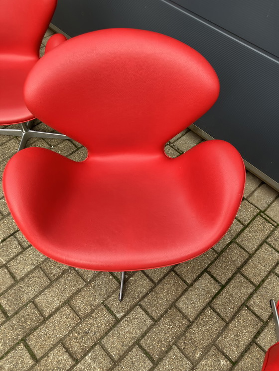 Image 1 of 4X Original Red Leather Fritz Hansen Swan Chairs Top condition!