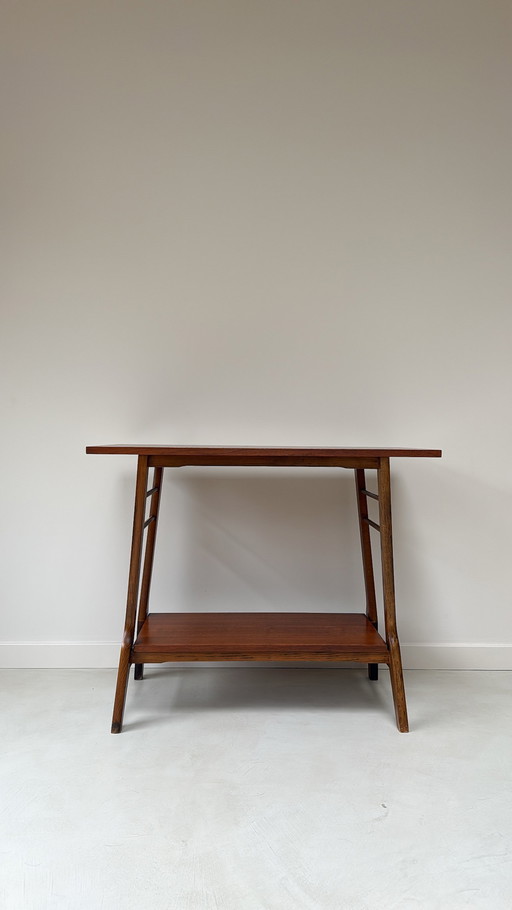 Mesita auxiliar vintage de madera de teca