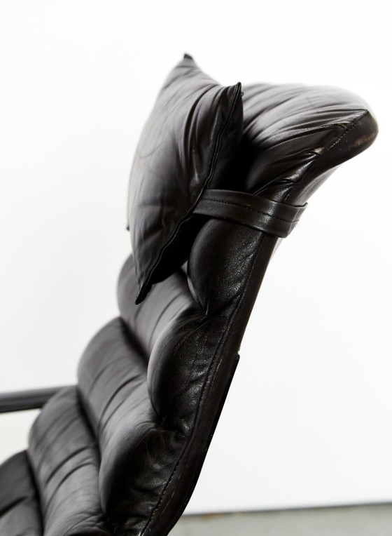 Image 1 of Fauteuil lounge et ottoman Ilmari Lappalainen « Pulkka » pour ASKO