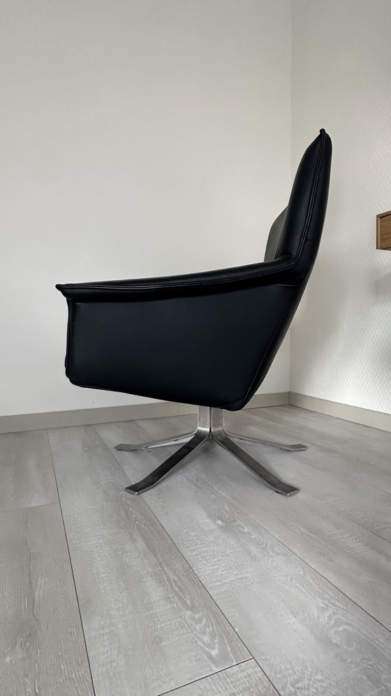 Image 1 of Design on Stock Djenné Ledersessel