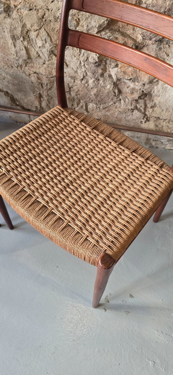 Image 1 of Arne Wahl Iversen (1927-2016) - Paar stoelen van Glyngøre Stolefabrik, DK, circa 1950-1960