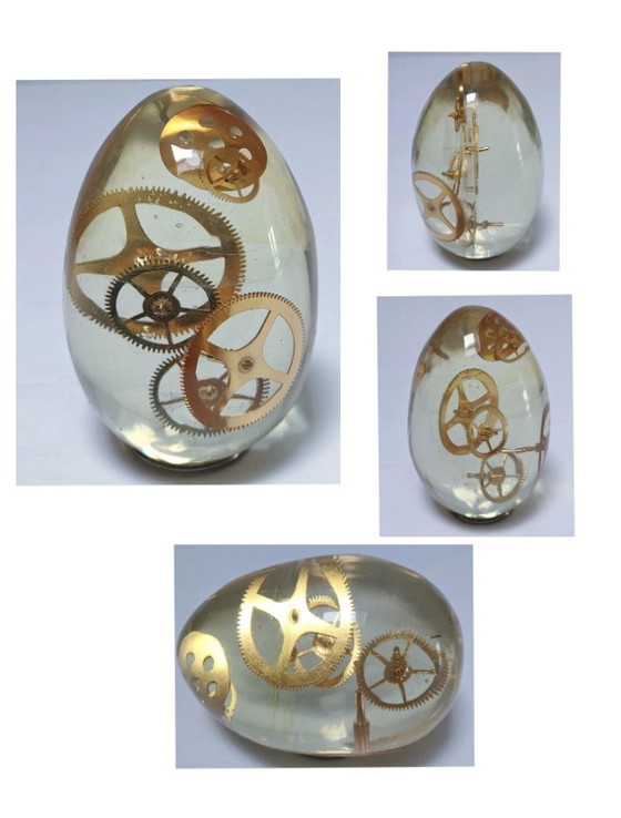 Image 1 of uovo in resina di pierre giraudon