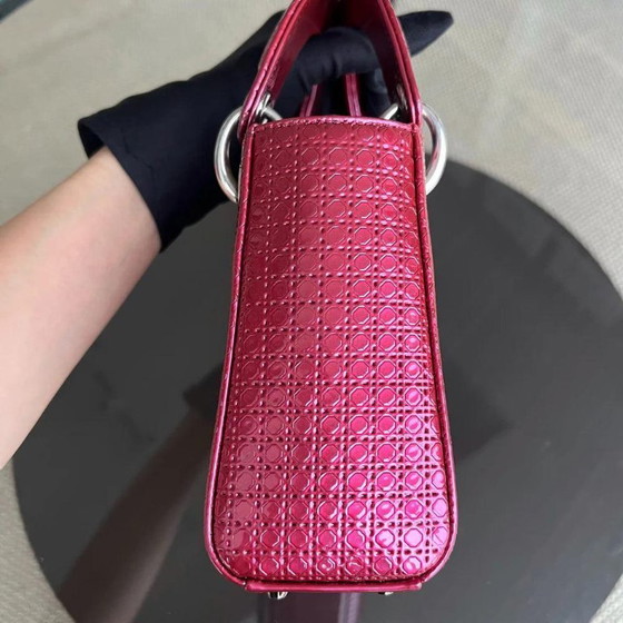 Image 1 of DIOR LADY MINI - Kalbsleder, Mikro-Cannage, Metallic-Rosa, Silberne Beschläge, Verstellbarer Riemen
