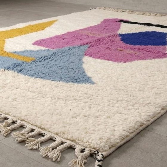 Image 1 of Alfombra marroquí Beni Ouraine hecha a mano con coloridos estampados, 1,4/2,6 m