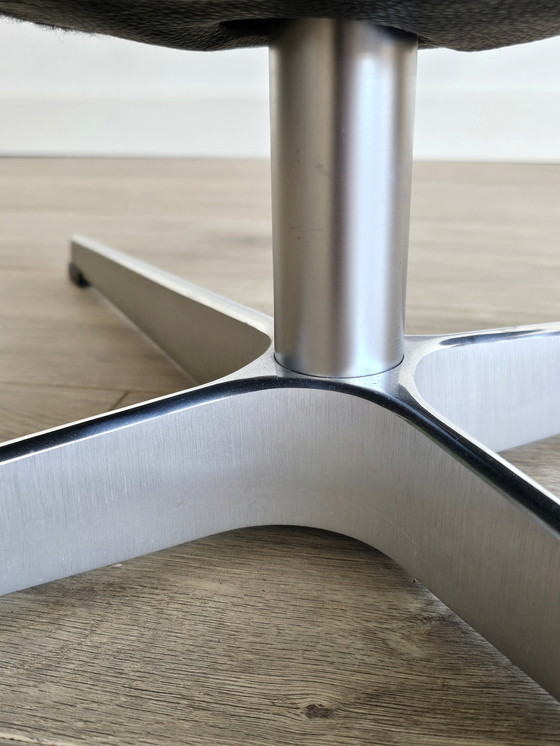 Image 1 of Sedia a uovo di Arne Jacobsen