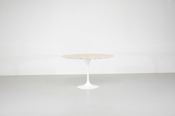 Image 1 of Dining table Tulip in marble by Eero Saarinen for Knoll International - 1960s