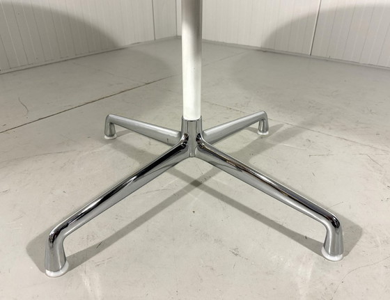 Image 1 of Tavolo da pranzo rotondo Charles & Ray Eames Herman Miller anni '60