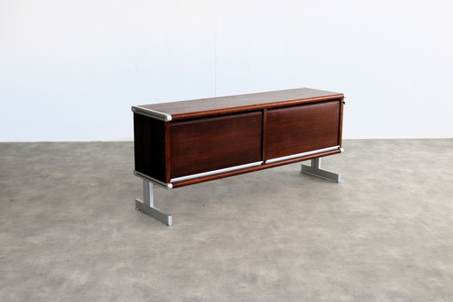Schwedisches Sideboard/Aktenschrank im Vintage-Stil