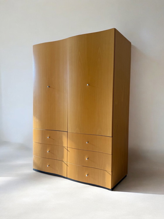 Image 1 of Armoire à portes battantes vintage