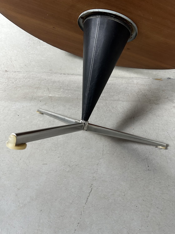 Image 1 of Tavolino da caffè 'Cone' - Verner Panton anni '50