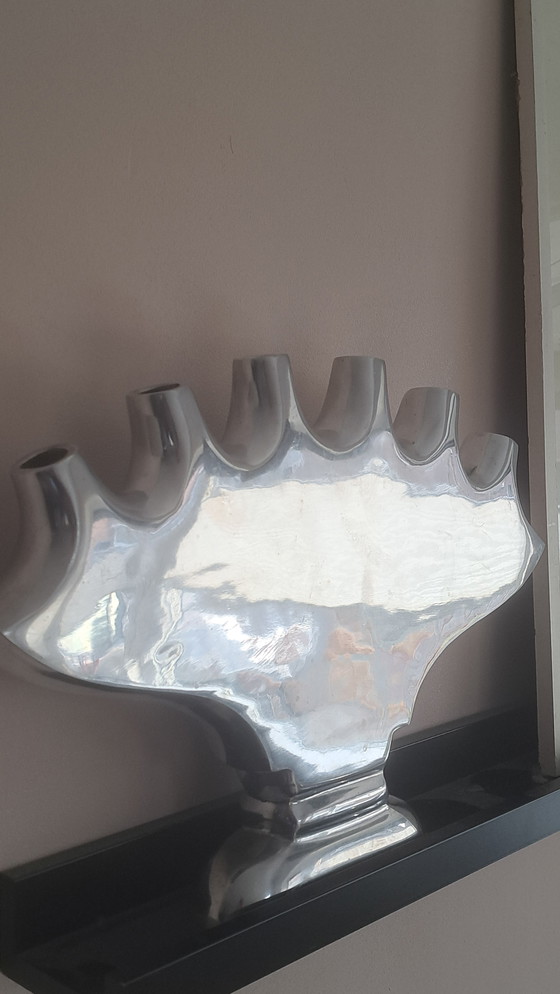 Image 1 of Vase sculpture