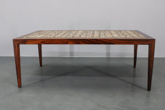 Image 1 of Tavolino danese Haslev Mobelsnedkeri della metà del secolo scorso con piastrelle in ceramica Royal Copenhagen, 1960 ca.