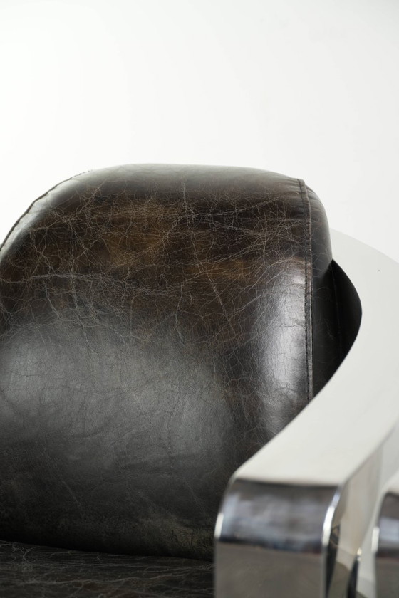 Industrial set of two black cowhide Aviator design armchairs with aluminium and rivets – Leather (photo 12 of 14)