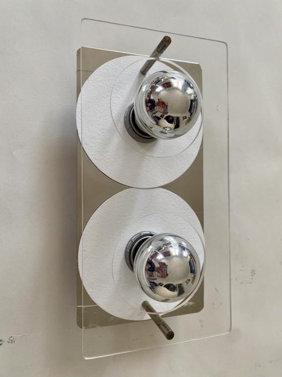 Disco-Wandleuchten von Jocelyne Trocmé – oxar, Plexiglass (photo 5 of 6)