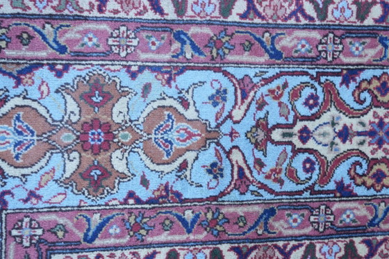 Image 1 of Großer orientalischer Teppich mit eleganten Mustern und schönen Farben, 397 x 304 cm