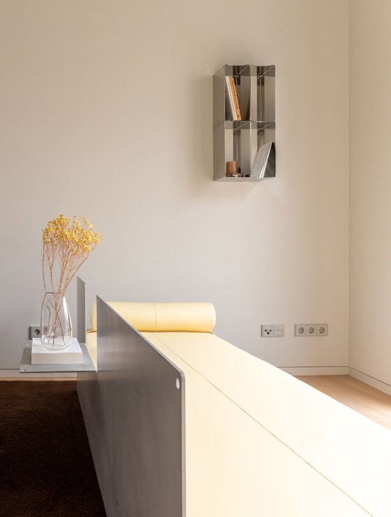 Image 1 of Daybed van Lotto Studio