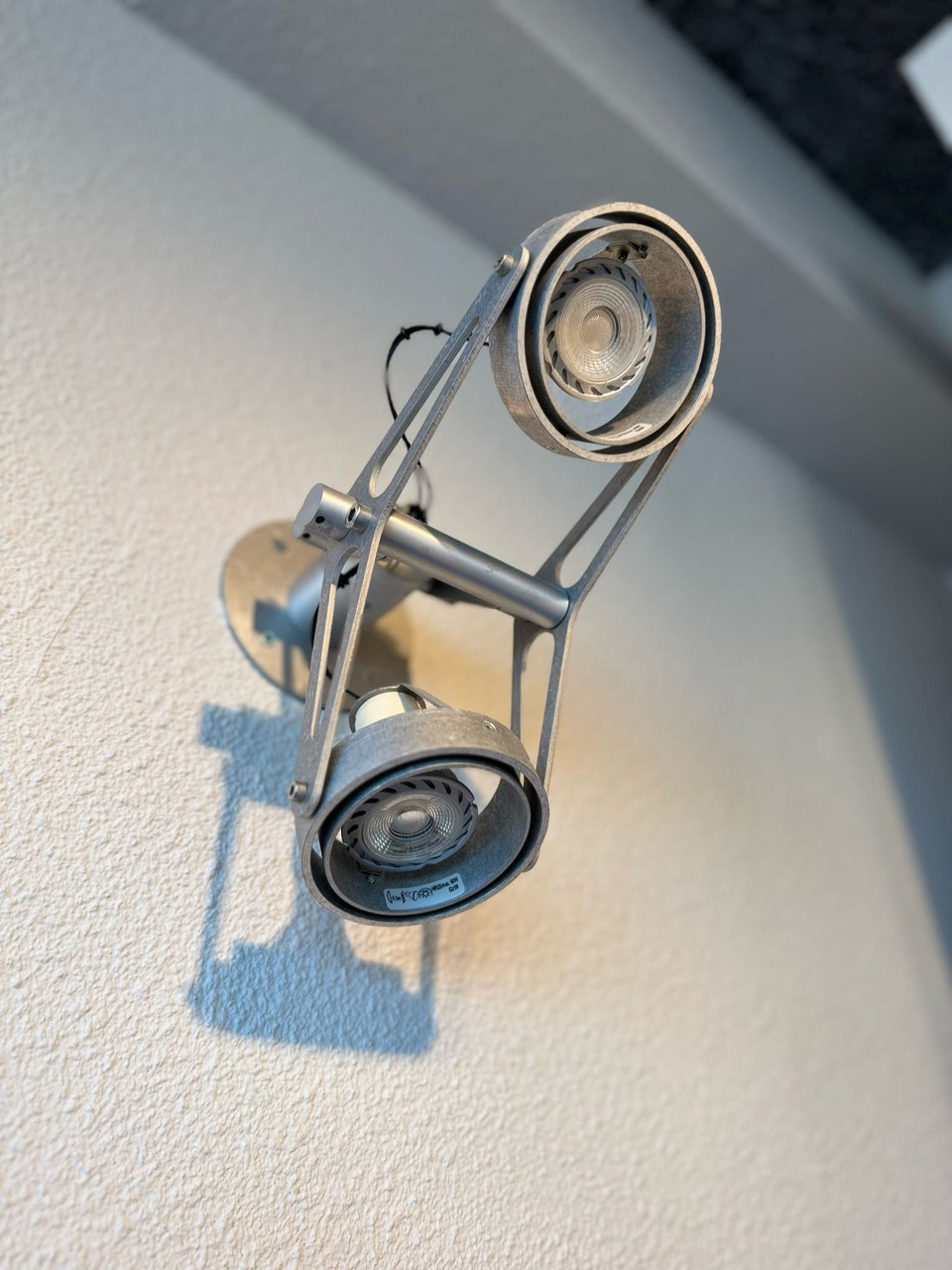 11x Modular Nomad Wall Light | €1,320 | Whoppah
