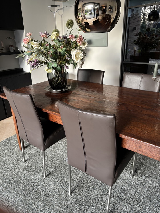 Image 1 of 4 sedie da pranzo in pelle marrone di design Framati