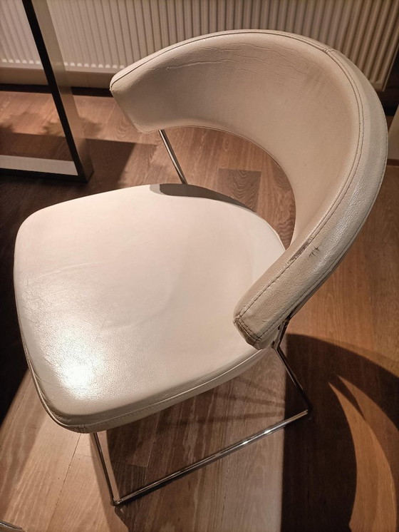 Image 1 of Dining room chair, 4x, Calligaris, leather. Metal base.