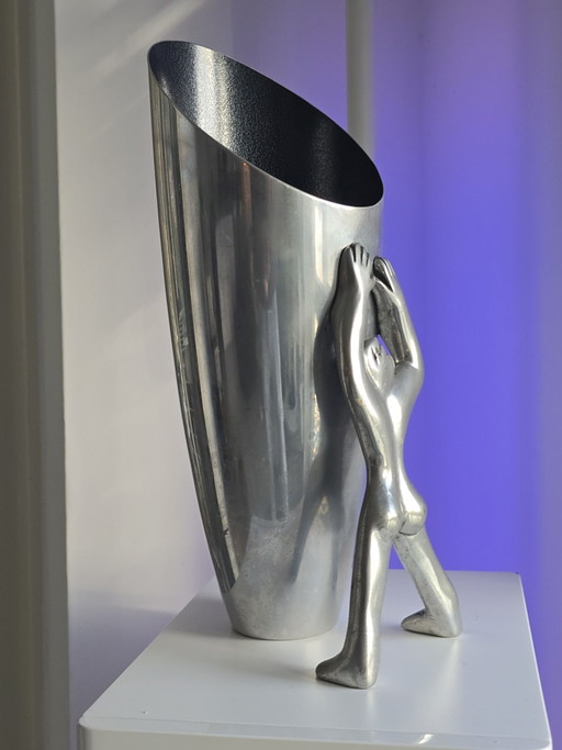 Design Vase - Large Leaning Man (35 cm) - Aluminium