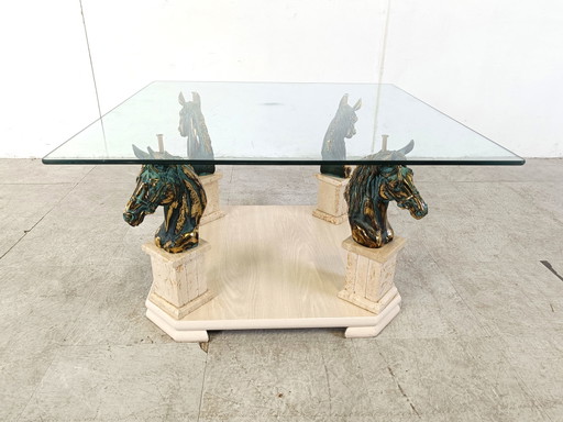 Table basse vintage à tête de cheval en laiton